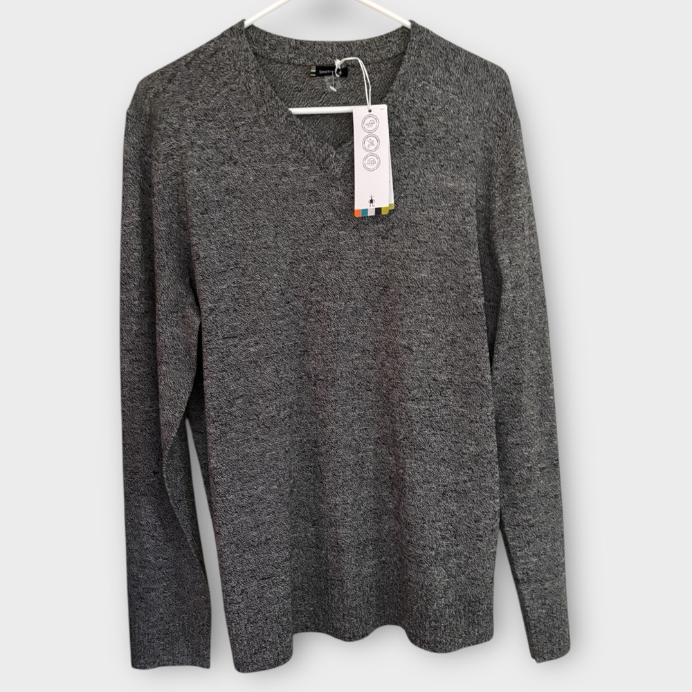 Smartwool Men’s V-neck Lightweight Gray Sweater Size M